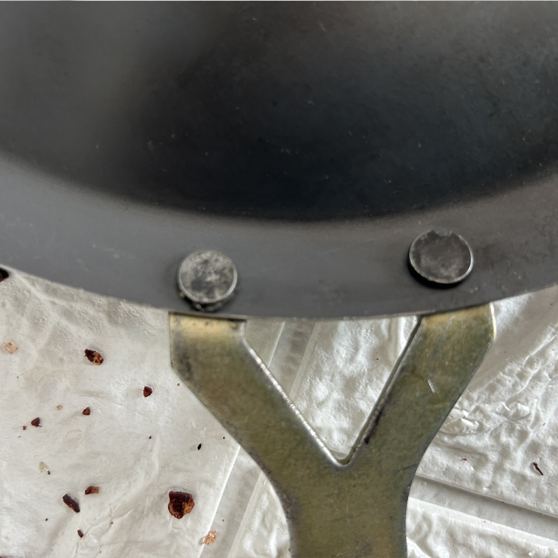 Agroshoppy Pre-Seasoned Iron Tawa for Dosa/Chapathi with Wooden Handle 27 CM| No Chemical Coating